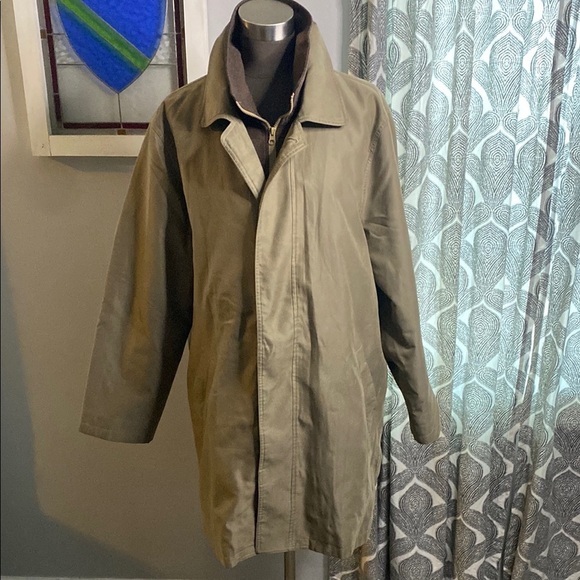 Lauren Ralph Lauren Men's Classic Tan Coat With Removable Quilted Lining - Picture 2 of 15